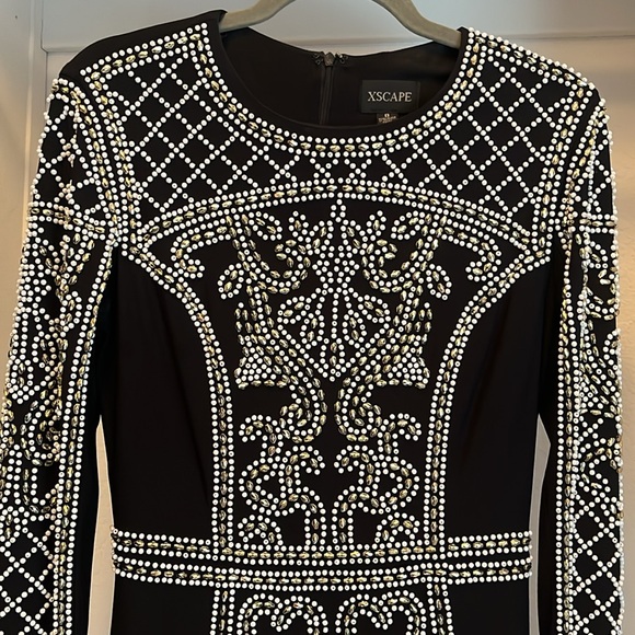 Xscape dress long sleeve size 8 beading white & muted gold Balmain inspo - Picture 9 of 9